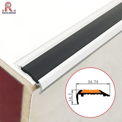 Rubber Flooring Aluminium Non Slip Stair Nosing 1.8mm Thickness Antioxidation