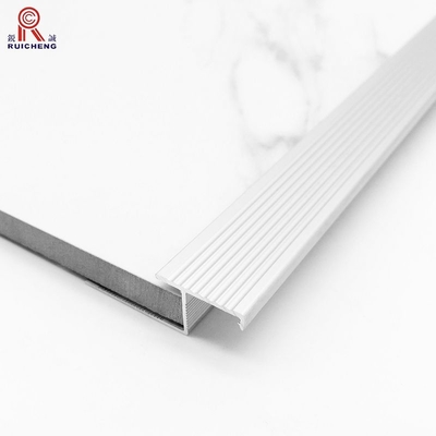 Indoor Aluminium Stair Nosing Edge Trim , 1.5mm Anodized Aluminum Stair Nosing