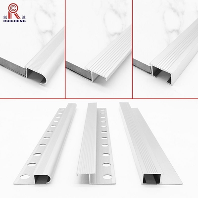Anodized Black Metal Stair Nosing 2.8m Length Slip Resistant Trapezoid